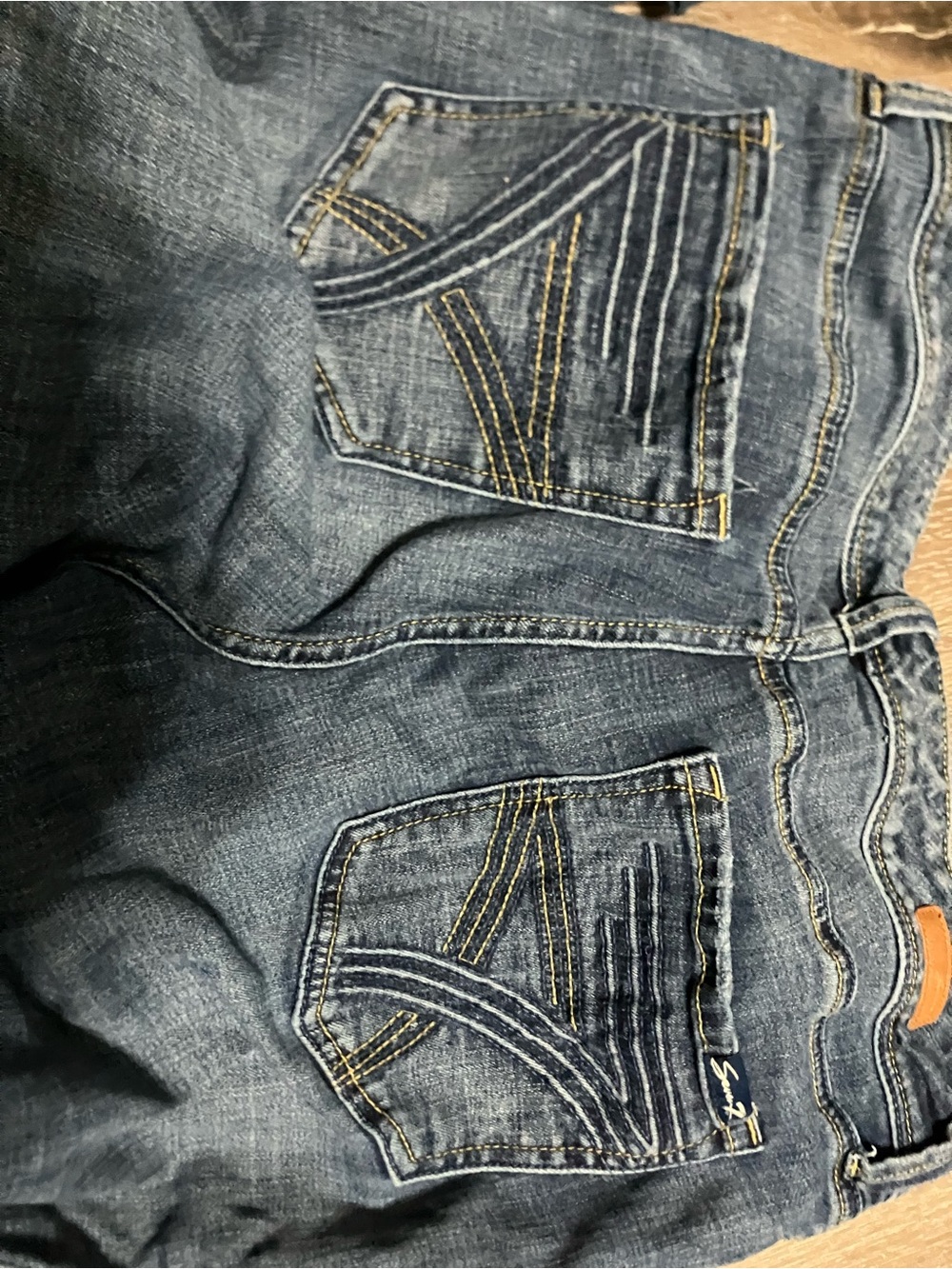 Men's Dark Blue Jeans with Contrast Stitching